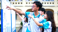 What do the percentile figures for the 5 subject combinations used for university entrance exams mean?