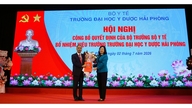 Docent Nguyen Van Khai fortsätter att tjänstgöra som rektor för Hai Phong University of Medicine and Pharmacy.