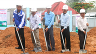 Akhbar Saigon Giai Phong memulakan pembinaan makmal komputer untuk pelajar di kawasan pergunungan.
