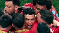 Curiosità sorprendenti sulla foto che immortala il momento storico di Ronaldo ai Mondiali.