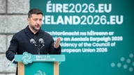 ウクライナはハンガリーとポーランドに対し、EU加盟プロセスを妨害しないよう求めた。