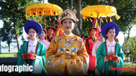 Program semasa Minggu Hue Ao Dai