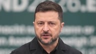 Київ зазнав масштабних авіаударів, президент України скоротив візит.
