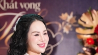 Singer and Doctor Khánh Ly: Calling me a tycoon is also accurate.