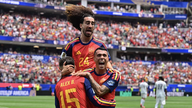 Spanje versloeg Oostenrijk met 3-0 en plaatste zich voor de achtste finales.