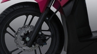 Skuter 125cc Honda, yang dibanderol dengan harga 40 juta VND di Vietnam, menawarkan desain yang stylish, fitur-fitur unggulan yang setara dengan Air Blade, dan harganya terjangkau seperti Vision, serta menjanjikan sensasi di pasaran.
