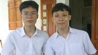 ការតស៊ូ និងស្មារតីរៀនសូត្រដោយខ្លួនឯងរបស់មិត្តភក្តិជិតស្និទ្ធពីរនាក់ ដែលទាំងពីរនាក់បានក្លាយជាអ្នកទទួលសញ្ញាបត្រនៅក្វាងទ្រី។