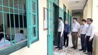 Poliția investighează cazul a 147 de persoane obținute cu scoruri perfecte (10/10) la examenul de matematică pentru absolvirea liceului din Tuyen Quang.
