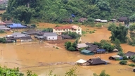 地方自治体は、台風1号とその後の豪雨や洪水に対し、積極的に対応している。