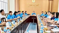 ویتنام ٹریڈ یونین کی 14ویں کانگریس کی قرارداد کا مطالعہ اور اچھی طرح سمجھنا۔