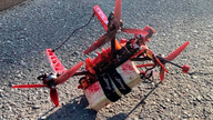 Rusia reacciona enérgicamente después de que su embajada en Suecia fuera atacada con drones.