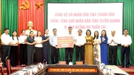 Thanh Hòan maakunta on myöntänyt Tuyễn Quangin maakunnalle 500 miljoonaa Vietnamin dongia luonnonkatastrofien seurausten lieventämiseen.
