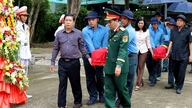Le Comité de pilotage 515 de la province d'An Giang accueille l'équipe K93 à son retour au pays après avoir accompli sa mission.