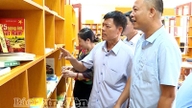 Een dorpsbibliotheek in de provincie Hung Yen heeft een investering van 2,2 miljard VND ontvangen en beschikt nu over een grote collectie waardevolle boeken en een complete set computers voor onderzoeksdoeleinden.