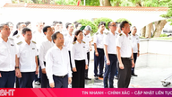 The delegation from the Party Committee of the State Audit Office offered incense at Dong Loc Crossroads.