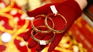 Precios del oro actualizados hoy a las 17:00, 3 de julio de 2026: Precio actual del oro de 9999, anillos de oro y precios mundiales del oro el viernes.