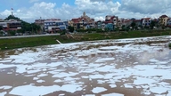 De oorzaak van de witte schuimlaag op de Ky Cung-rivier is onthuld.