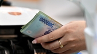 Temmuz ayından itibaren vergi mükellefleri için geçerli olacak geçici seyahat yasaklarıyla ilgili üç yeni madde.
