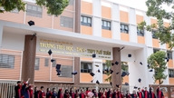 Phu Xuan Primary, Secondary og High School: 100% af eleverne består gymnasieeksamenen, hvilket bekræfter uddannelsens kvalitet.