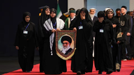 Funérailles du guide suprême Ali Khamenei : 7 jours de deuil national, 90 pays présents et les messages cachés de l’Iran.