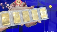 Setiap ons emas mengalami kenaikan harga sebesar 3 juta dong, sehingga melebihi 151 juta dong per ons.