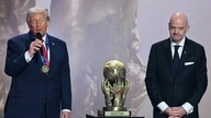 FIFA jest pod presją wszczęcia dochodzenia w sprawie Infantino w związku z przyznaniem Trumpowi „Pokojowej Nagrody”.