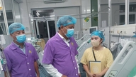 Thăm hỏi, trao hỗ trợ cho gia đình các nạn nhân trong vụ cháy tại phường Kiến Hưng