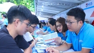 Kementerian Pendidikan dan Latihan menyenaraikan sektor yang mengalami kekurangan tenaga kerja yang tinggi dan menasihati calon agar tidak memilih mereka demi prestij.