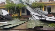 Două scenarii pentru lovirea de uscat a taifunului nr. 1, care avertizează asupra impactului circulației taifunului.