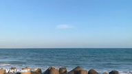 Ong Dia Rock Beach – wo das blaue Meer im Herzen von Mui Ne Geschichten erzählt.