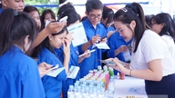 Quatre zones industrielles de la province de Nghệ An, dans le nord du pays, ont besoin de recruter 1 500 travailleurs.