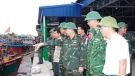 Aufgrund der Auswirkungen des Taifuns Nr. 1 kam es in Hai Phong bis zum 5. Juli zu Windböen der Stärke 10-11 und starken Regenfällen.