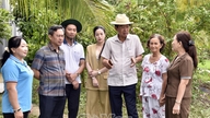 Membangunkan model pelancongan budaya, dengan memberi tumpuan kepada sungai dan dusun.