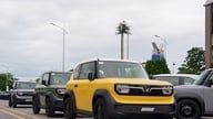 VinFast VF 3 جائزہ: شہری ماحول کے لیے ایک ورسٹائل منی الیکٹرک SUV۔