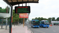 Lidé v Ho Či Minově Městě jsou nadšení z bezplatných zelených autobusů.