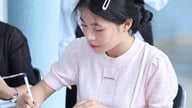Университет Лак Хонг объявляет минимальные вступительные баллы для поступления в 2026 году.