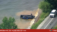 Um barco virou durante uma forte tempestade nos EUA, matando três pessoas.