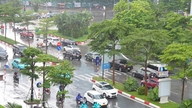 Hanoi mengalami ribut petir; awas puting beliung dan kilat.