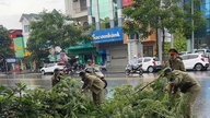 Policie v Hai Phongu mobilizovala k reakci na tajfun č. 1 více než 6 600 policistů a vojáků.