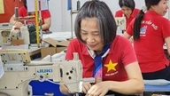 Pendapatan rata-rata pekerja bergaji mencapai 10 juta VND/bulan.