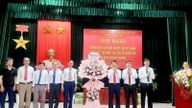 Ninh Binh eyaletine bağlı Thanh Nam ilçesi (eski adıyla Nam Dinh eyaleti), başarılı birleşmenin ardından önemli kararlarını açıkladı.