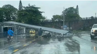 Er worden inspanningen geleverd om een ​​vlotte doorstroming van het verkeer te garanderen en de gevolgen van tyfoon nummer 1 zo snel mogelijk aan te pakken.