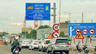 פרויקט רכיב 1 של הכביש המהיר ביין הואה - וונג טאו הגיע להשלמה של כמעט 94% מהחוזה.