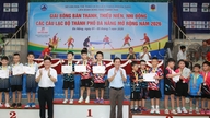 พิธีมอบรางวัลสำหรับการแข่งขันเทเบิลเทนนิสเยาวชนและเด็กเมืองดานังระดับขยายสำหรับชมรมต่างๆ
