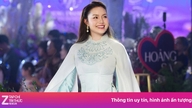 Ngoc Anh, eşiyle birlikte podyumda boy gösterdi.
