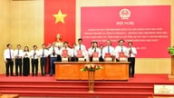 ការិយាល័យសវនកម្មរដ្ឋបានចុះហត្ថលេខាលើកិច្ចព្រមព្រៀងសហប្រតិបត្តិការជាមួយខេត្តង៉េអាន ហាទិញ ក្វាងទ្រី និងទីក្រុងហ្វេ។