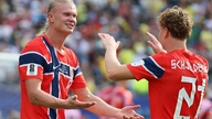 Haaland brilla en la victoria de Noruega sobre Brasil en la Copa del Mundo.