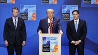 Präsident Trump wird sich beim NATO-Gipfel mit diesen beiden Staatschefs treffen und dabei drei zentrale Themen in den Mittelpunkt stellen.