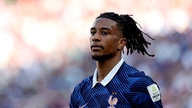 Real Madrid er klare til å bruke 220 millioner euro på Michael Olise, mens Tottenham er fast bestemt på å kjøpe Rafael Leao.