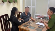 Ninh Binh'de bir adam, bilinmeyen bir hesaptan 60 milyon VND aldığını polise bildirdi.